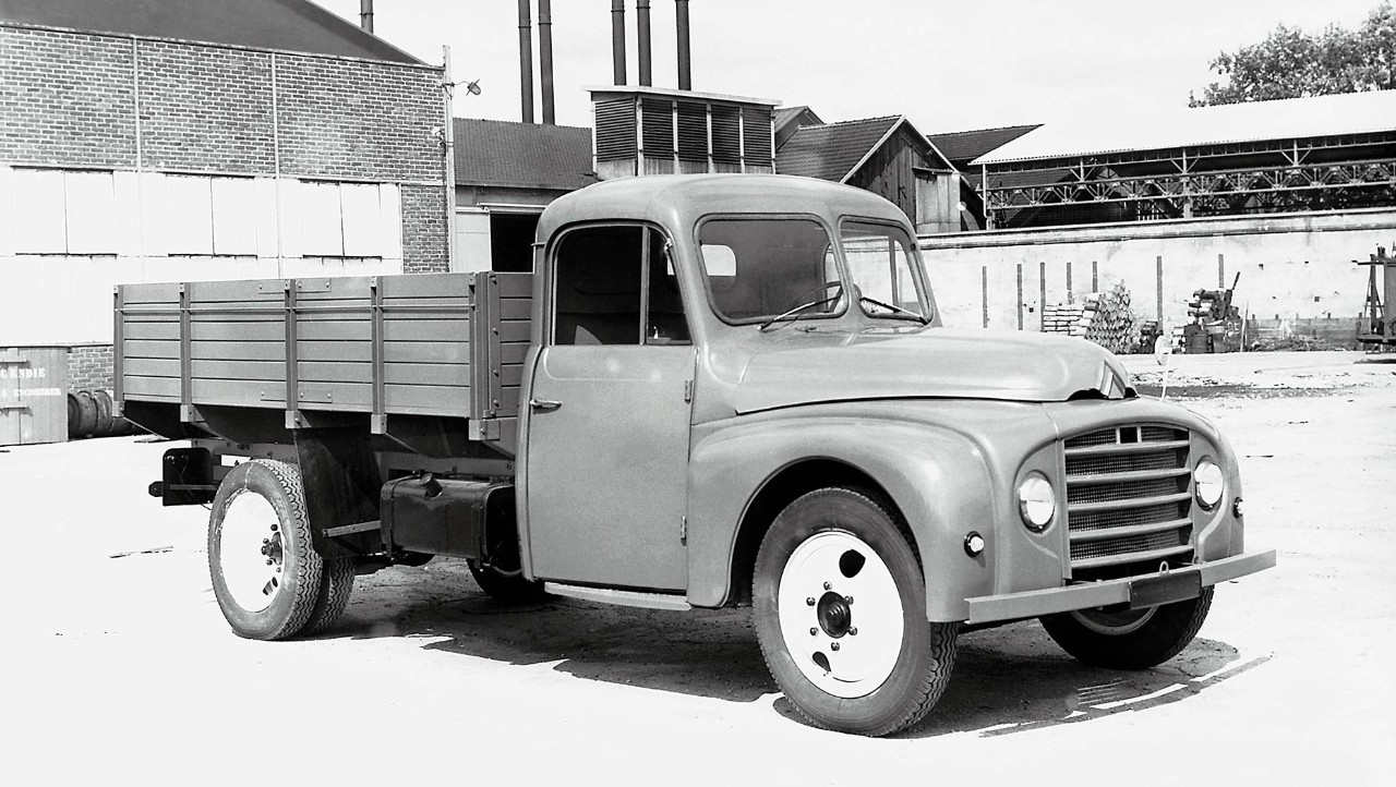 Old Renault Truck  | Volvo Group